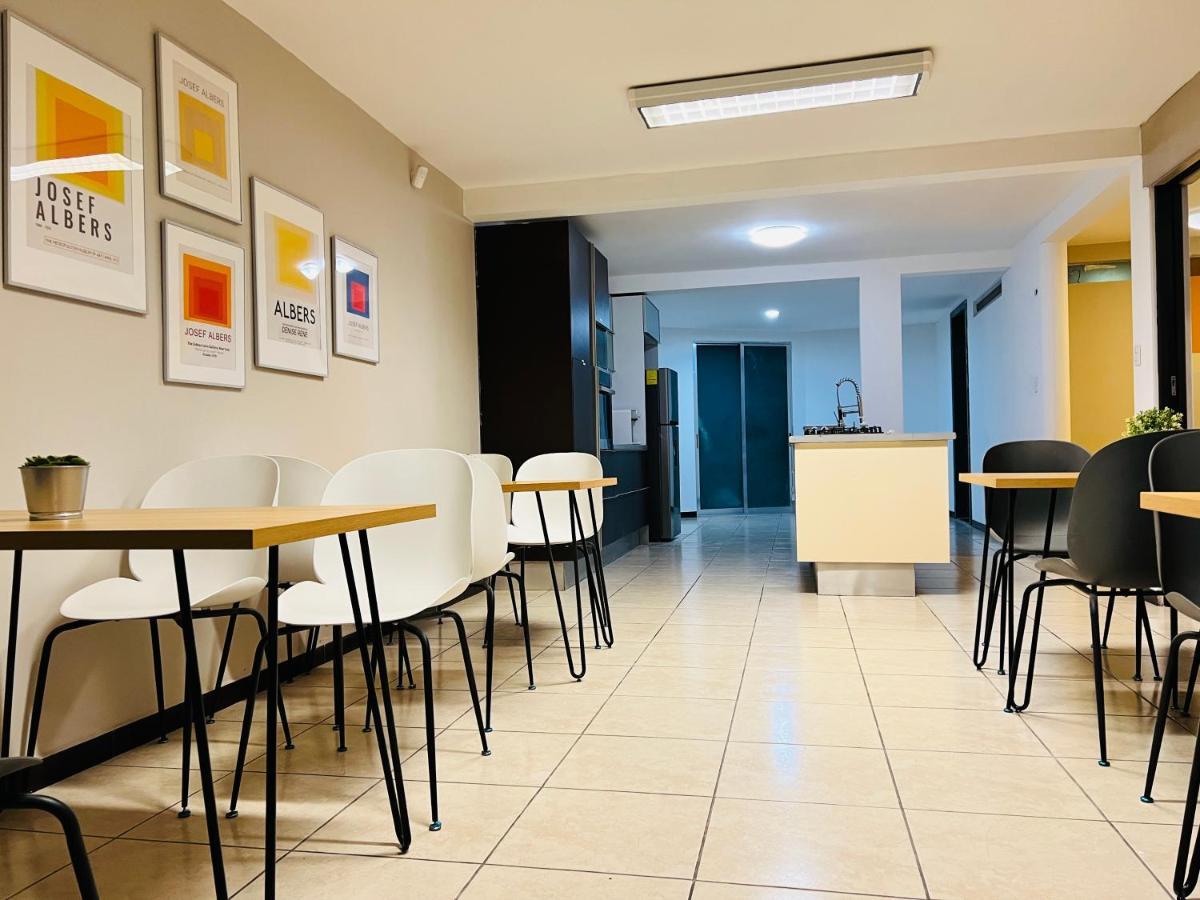 Suites Bauhaus Casa Blanca La Corregidora Kültér fotó
